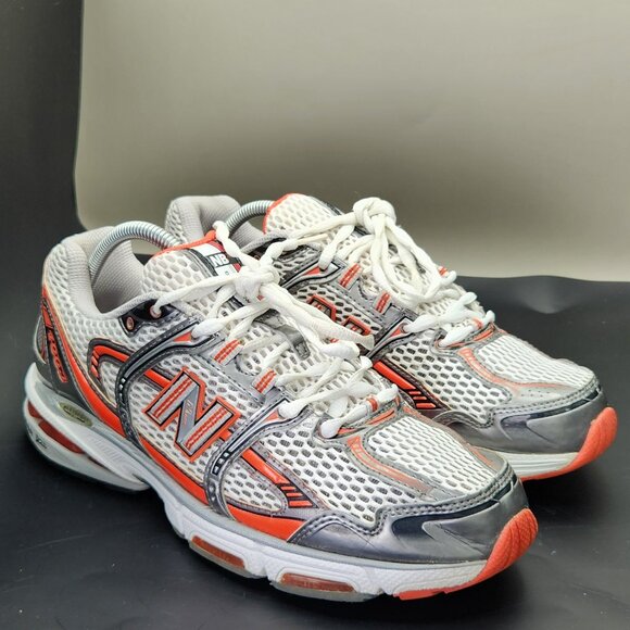 New Balance  1063 (2009) - Picture 2 of 6